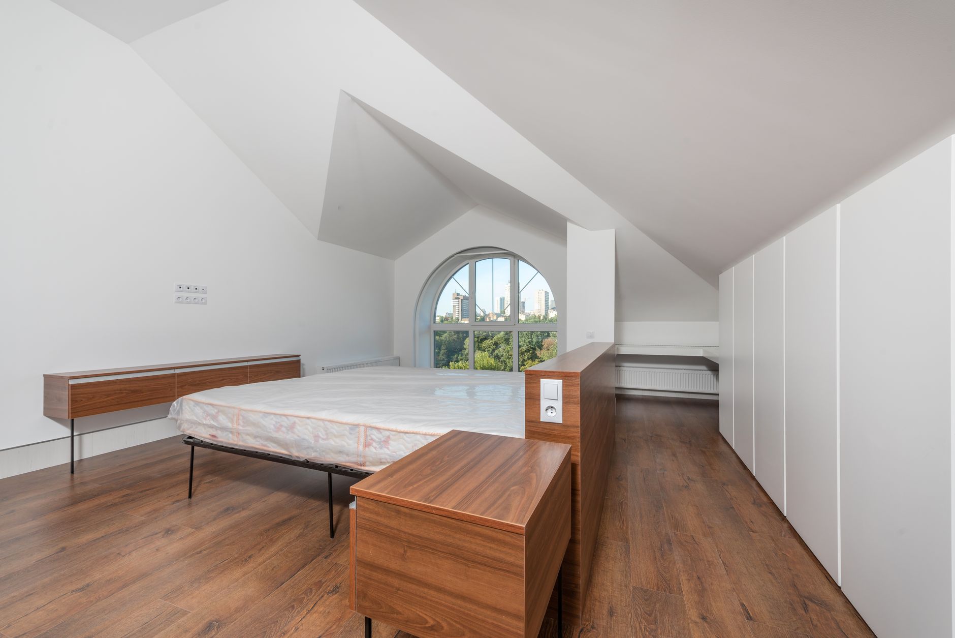 Traitement punaises de lit équipe à Antibes